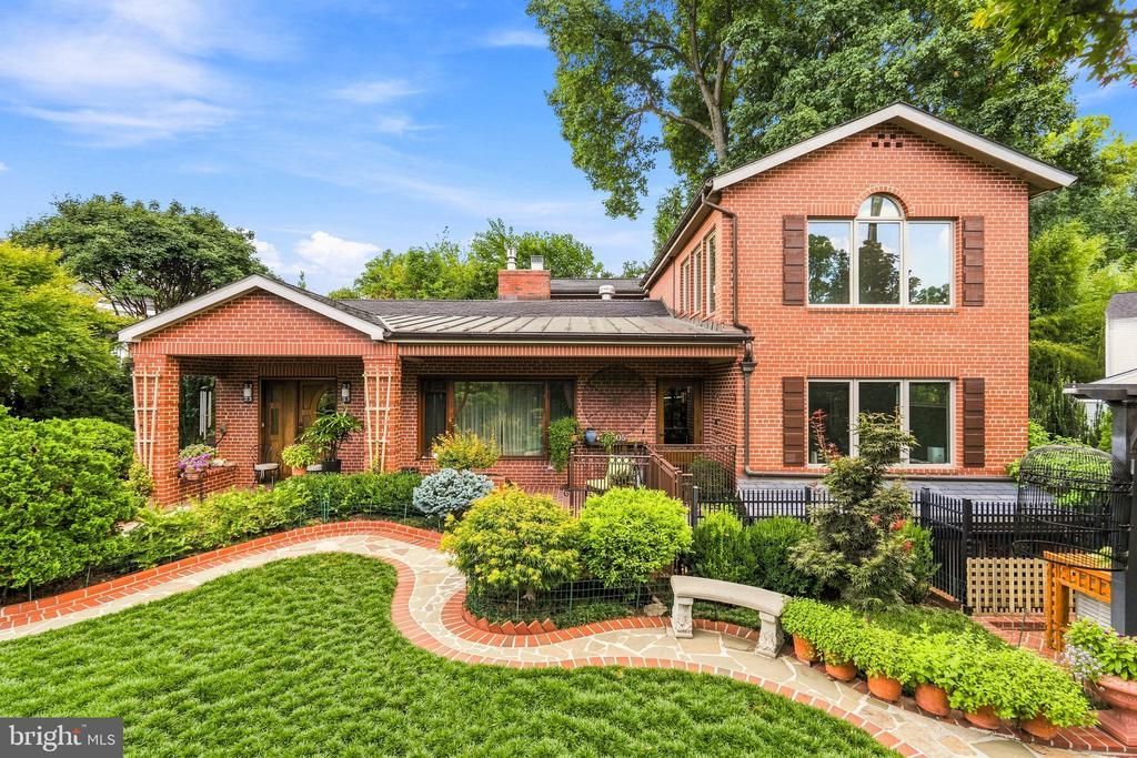 4105 EAST-WEST HIGHWAY, CHEVY CHASE, MD 20815