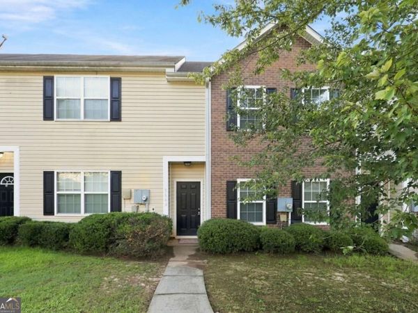 8648 Thomas Lane, Riverdale, GA 30274