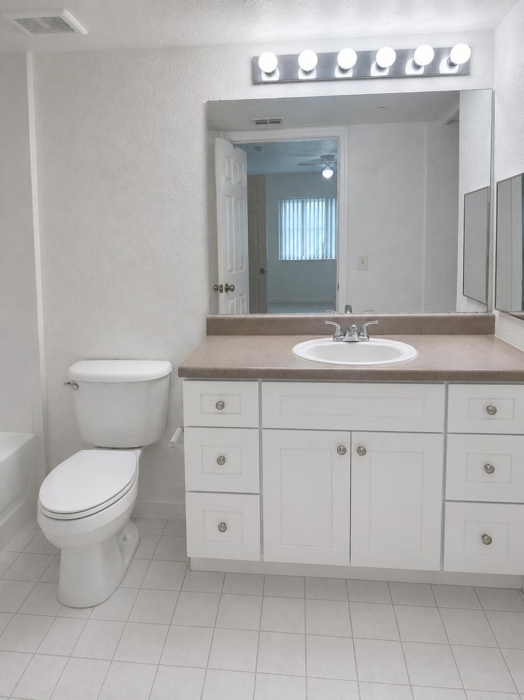 121 SW Palm Drive, Unit 104, Port Saint Lucie, FL 34986 Photo