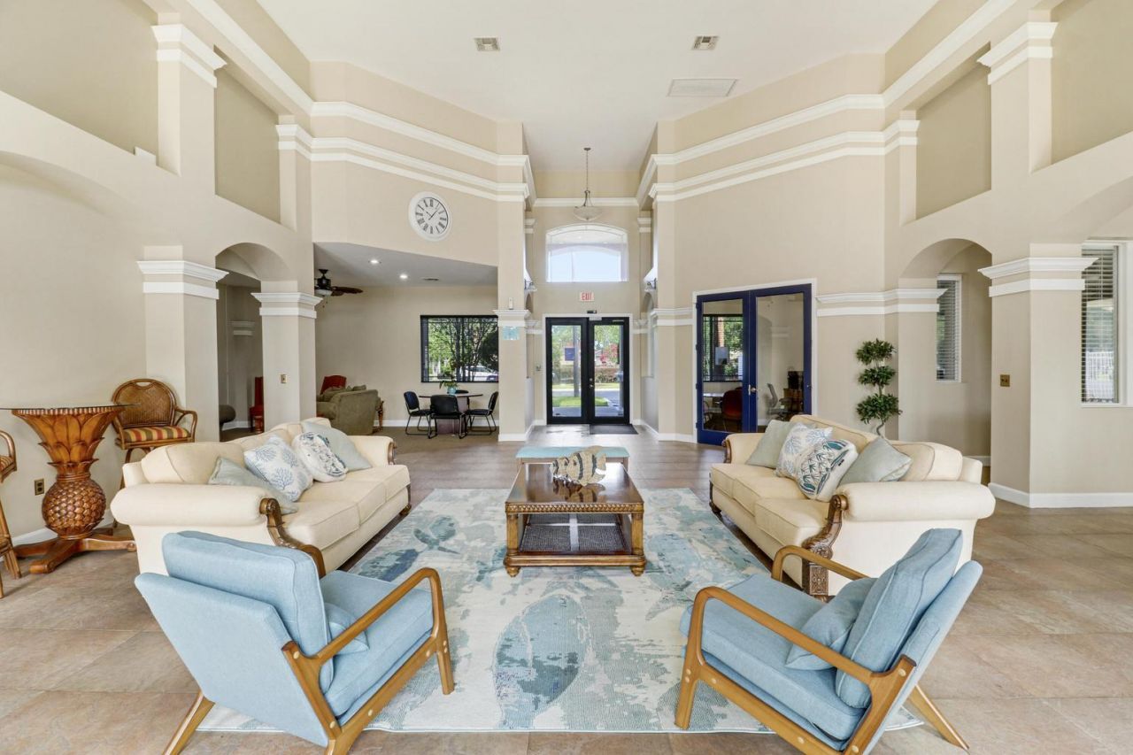 121 SW Palm Drive, Unit 104, Port Saint Lucie, FL 34986 Photo