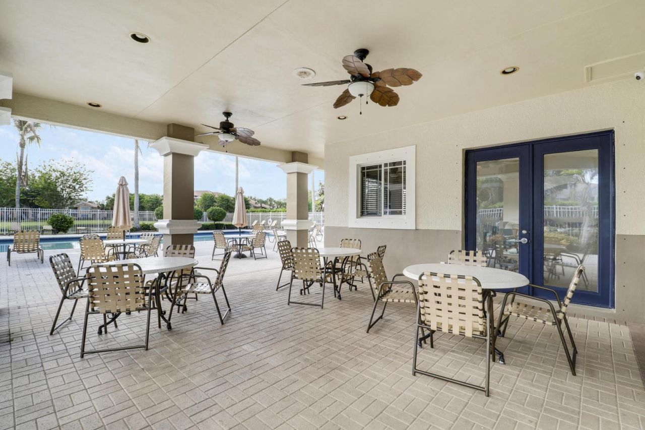 121 SW Palm Drive, Unit 104, Port Saint Lucie, FL 34986 Photo
