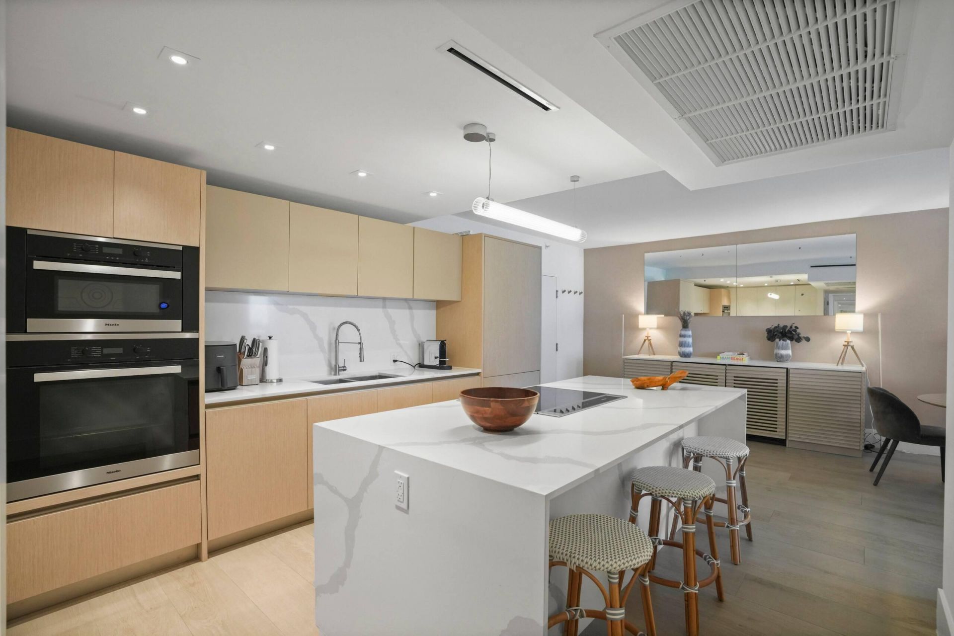 2301 Collins Avenue, Unit 407, Miami Beach, FL 33139 Photo