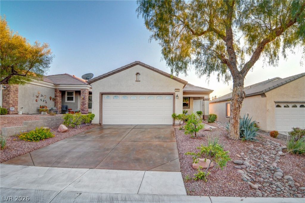 2339 Tranquil Moon Street, Henderson, NV 89044 Main Photo