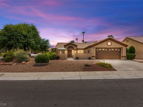 9901 Woodhouse Drive , Las Vegas, NV 89134