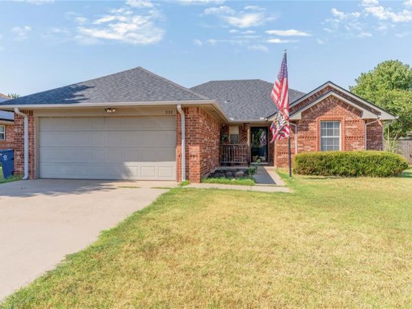 333 NE 9th Place, Newcastle, OK 73065