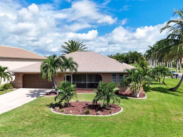 901 SW 51ST TERRACE , CAPE CORAL, FL 33914