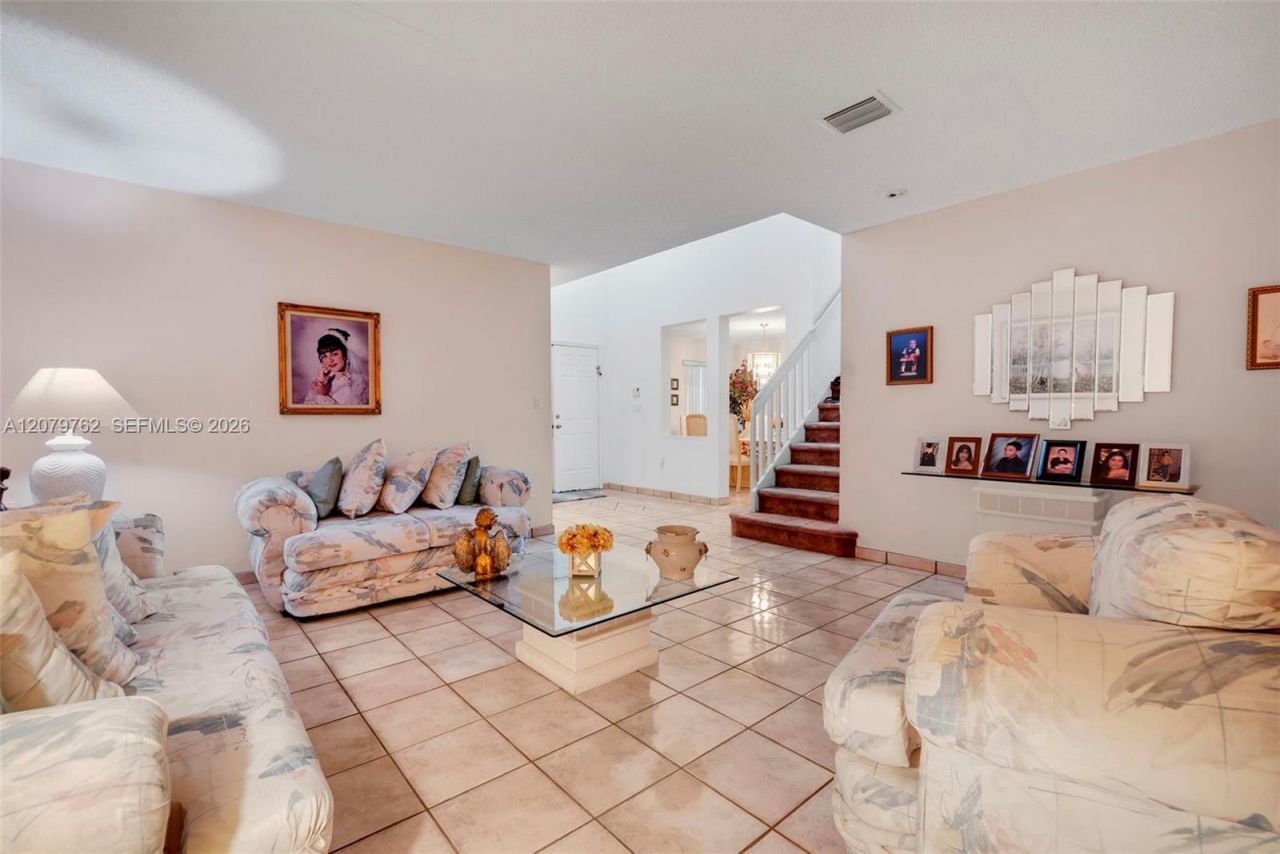 8554 SW 163rd Pl , Miami, FL 33193 Photo