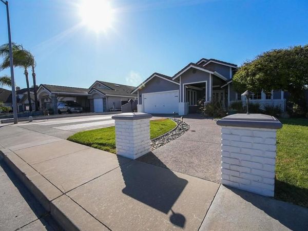 1650 Riverlake Rd, Discovery Bay, CA 94505