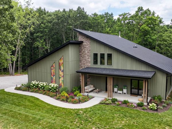 801 N Farm Road 227 , Strafford, MO 65757