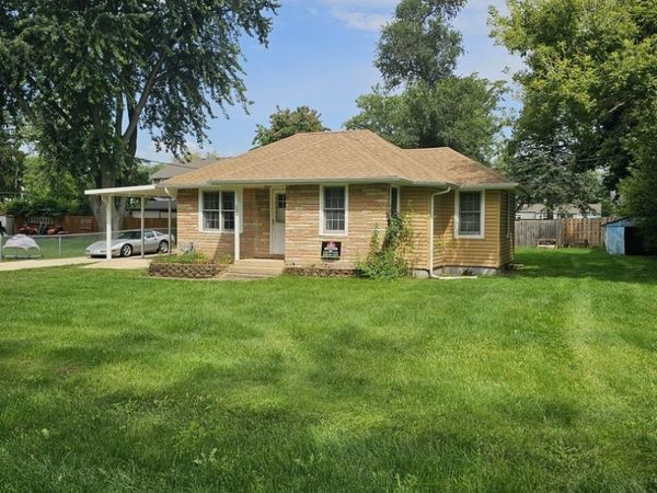 7304 Hiawatha Drive , Wonder Lake, IL 60097