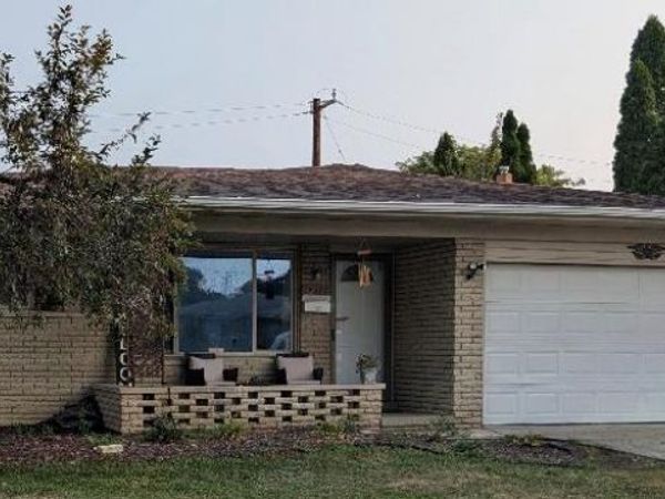 12423 Deming Drive , Sterling Heights, Mi 48312