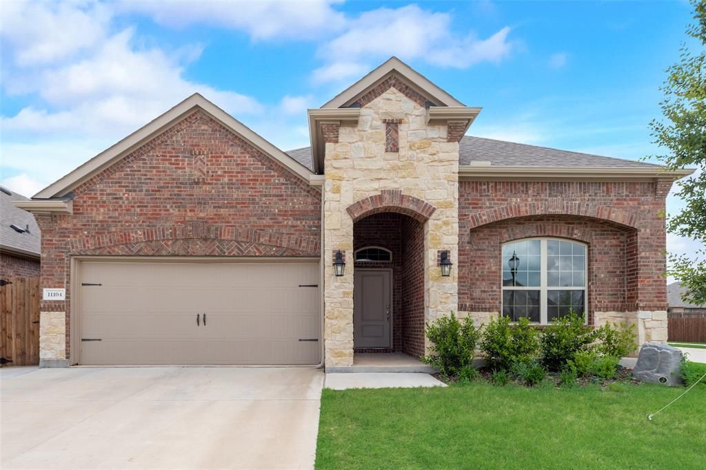 11104 Canyon Mine Drive, Aubrey, TX 76227 Main Photo