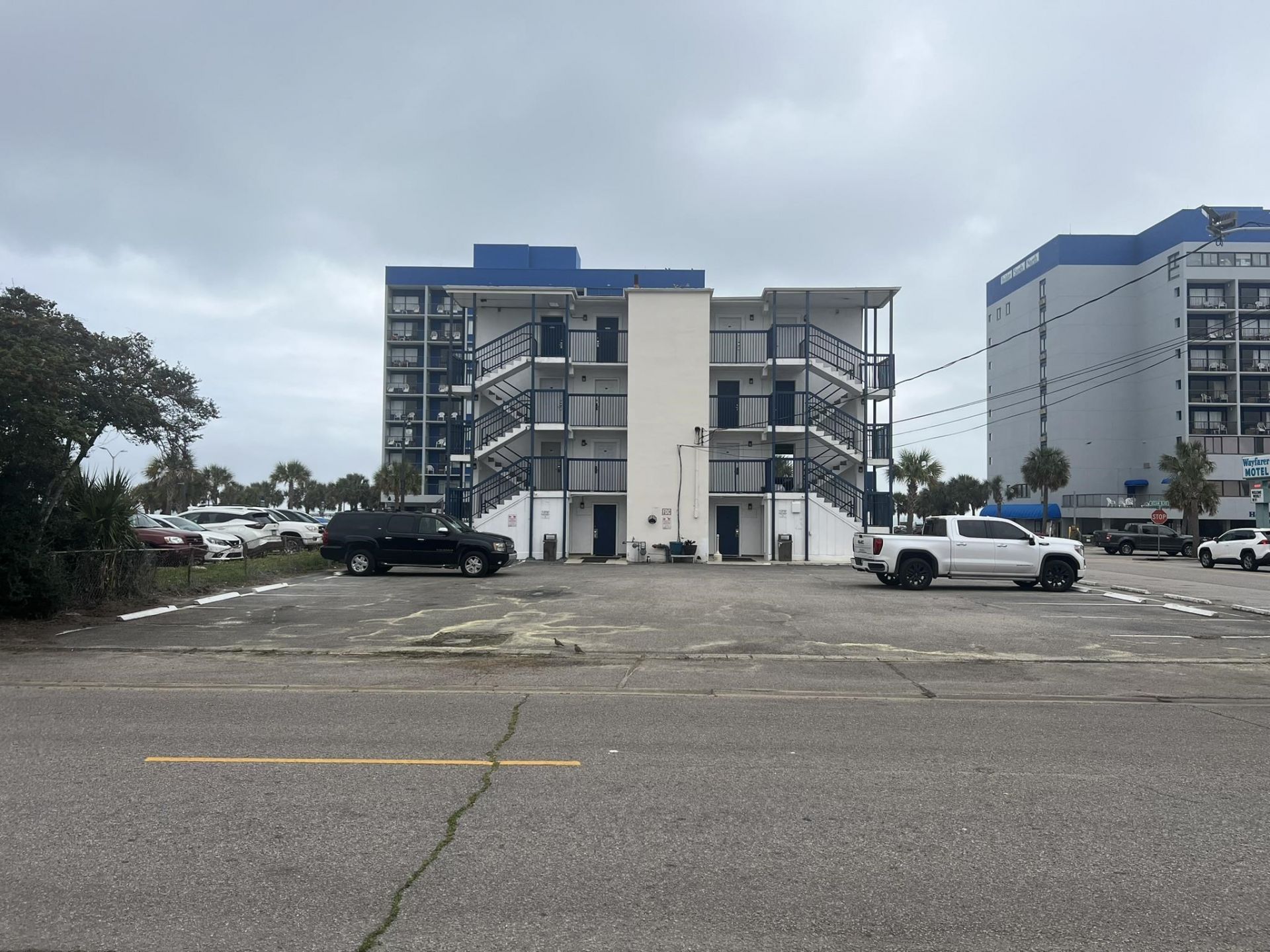 401 N Ocean Blvd. N Photo 4