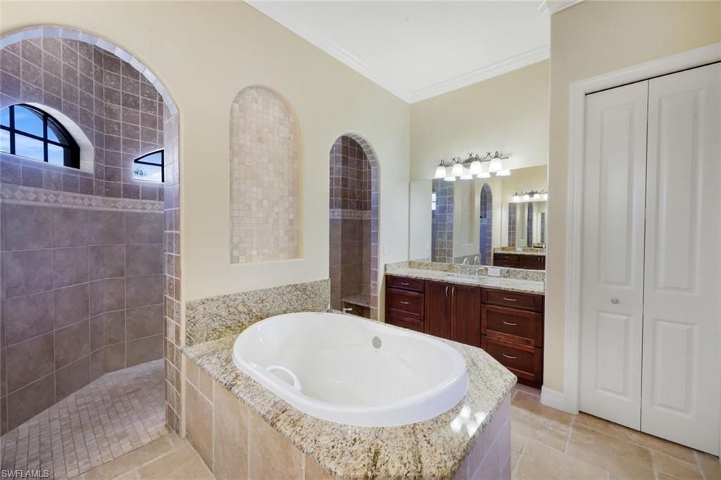 1621 SW 43rd Ter, Cape Coral, FL 33914 Photo