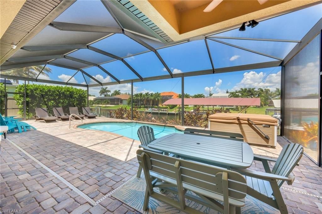 1621 SW 43rd Ter, Cape Coral, FL 33914 Photo