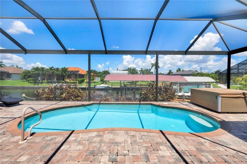 1621 SW 43rd Ter, Cape Coral, FL 33914 Photo
