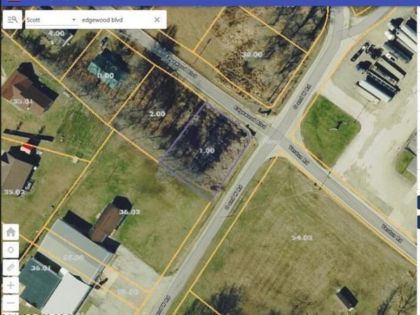 Edgewood Blvd, Oneida, TN 37841
