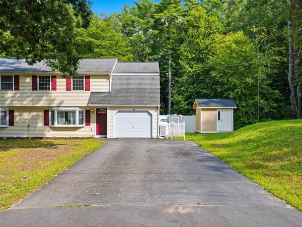 19 Deerwood Drive, Unit B, Amherst, NH 03031