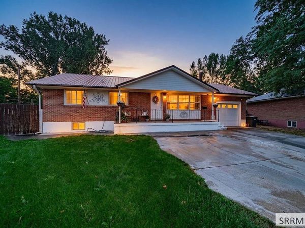 867 Maplewood Drive, IDAHO FALLS, ID 83401