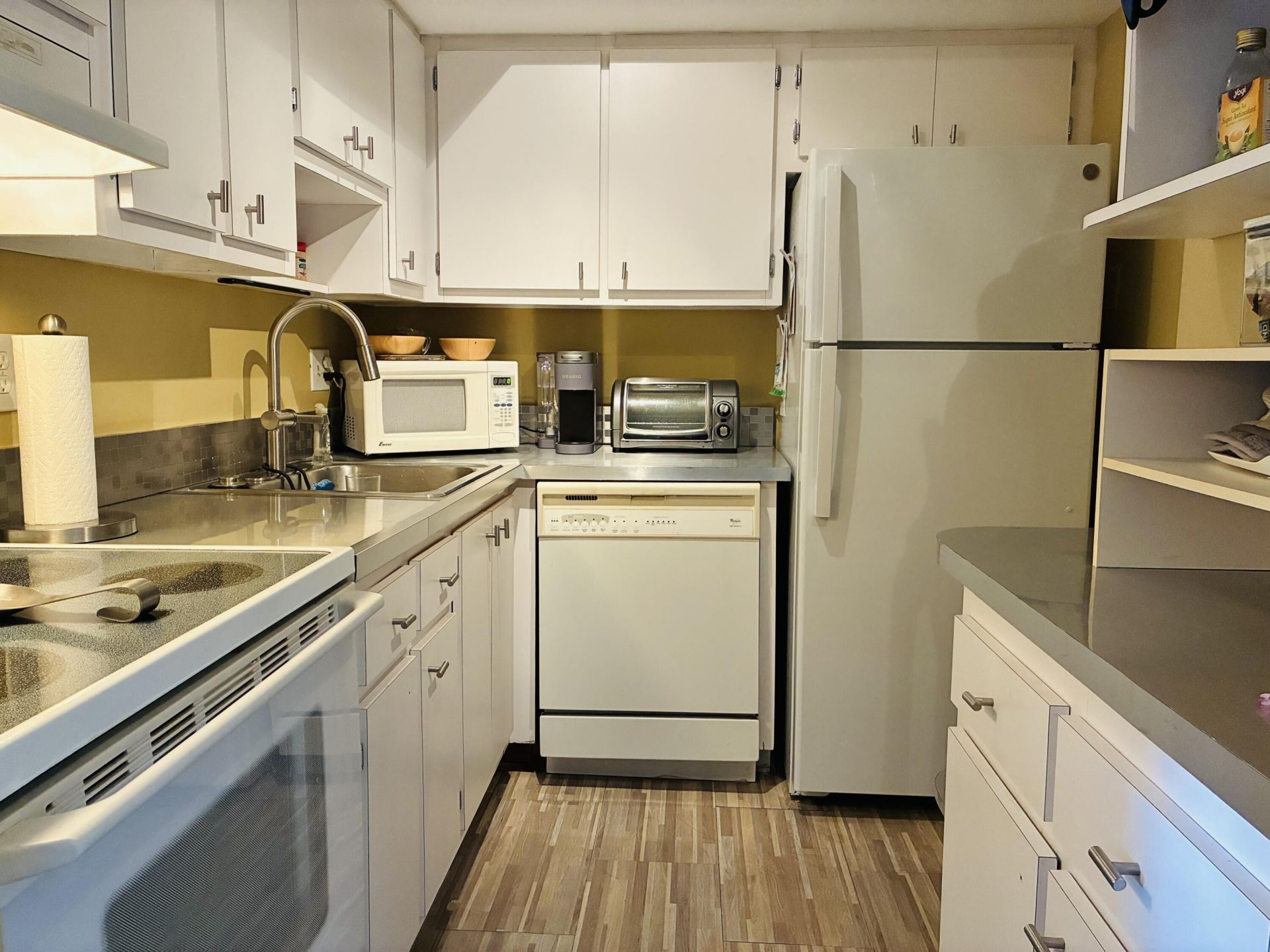 505 Spencer Drive, Unit 312, West Palm Beach, FL 33409 Photo
