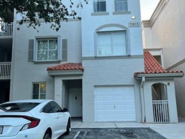 11015 Legacy Lane, Unit 101, Palm Beach Gardens, FL 33410