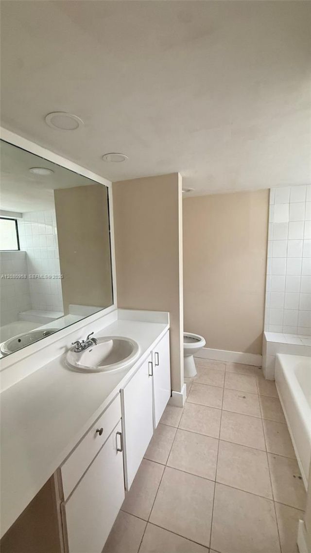 8271 SW 157th Ave , Unit 609, Miami, FL 33193 Photo