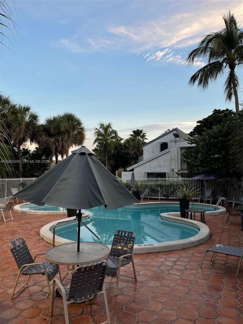 8271 SW 157th Ave , Unit 609, Miami, FL 33193 Photo