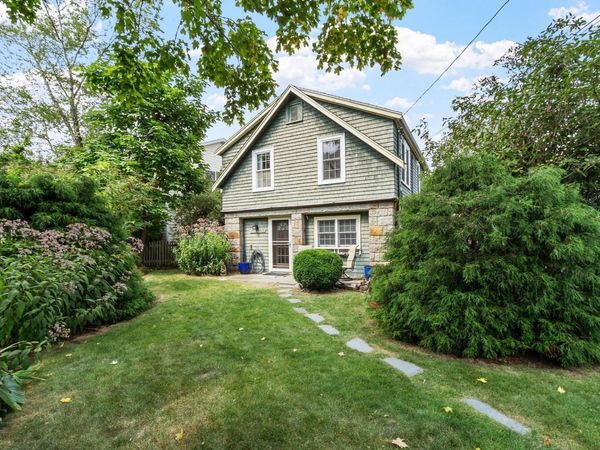 1 Pigeon Hill Court, Unit B, Rockport, MA 01966