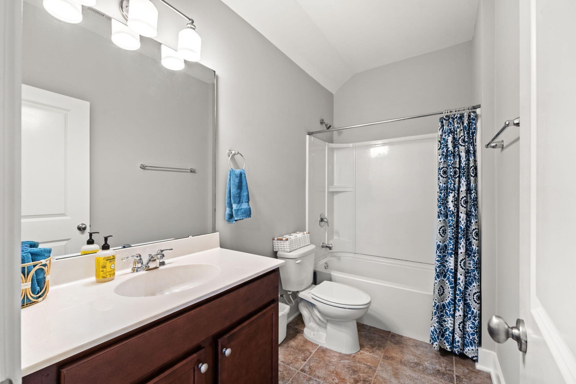 1243 Adela Hills Drive Photo 41