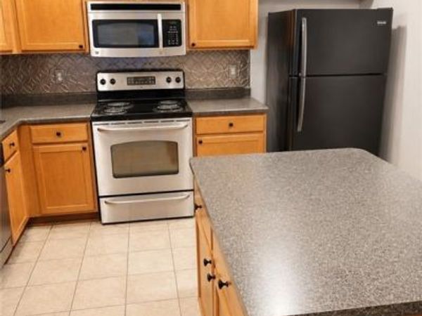 923 Windcastle Lane , Unit 103, Winston-Salem, NC 27105