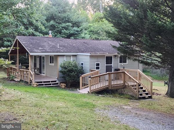 67 REDBUD LANE, HEDGESVILLE, WV 25427