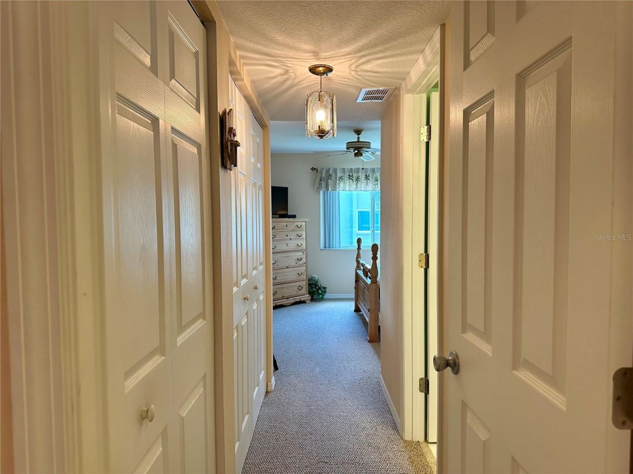 1330 Glen Oaks Drive E, Unit 370D, Sarasota, FL 34232 Photo