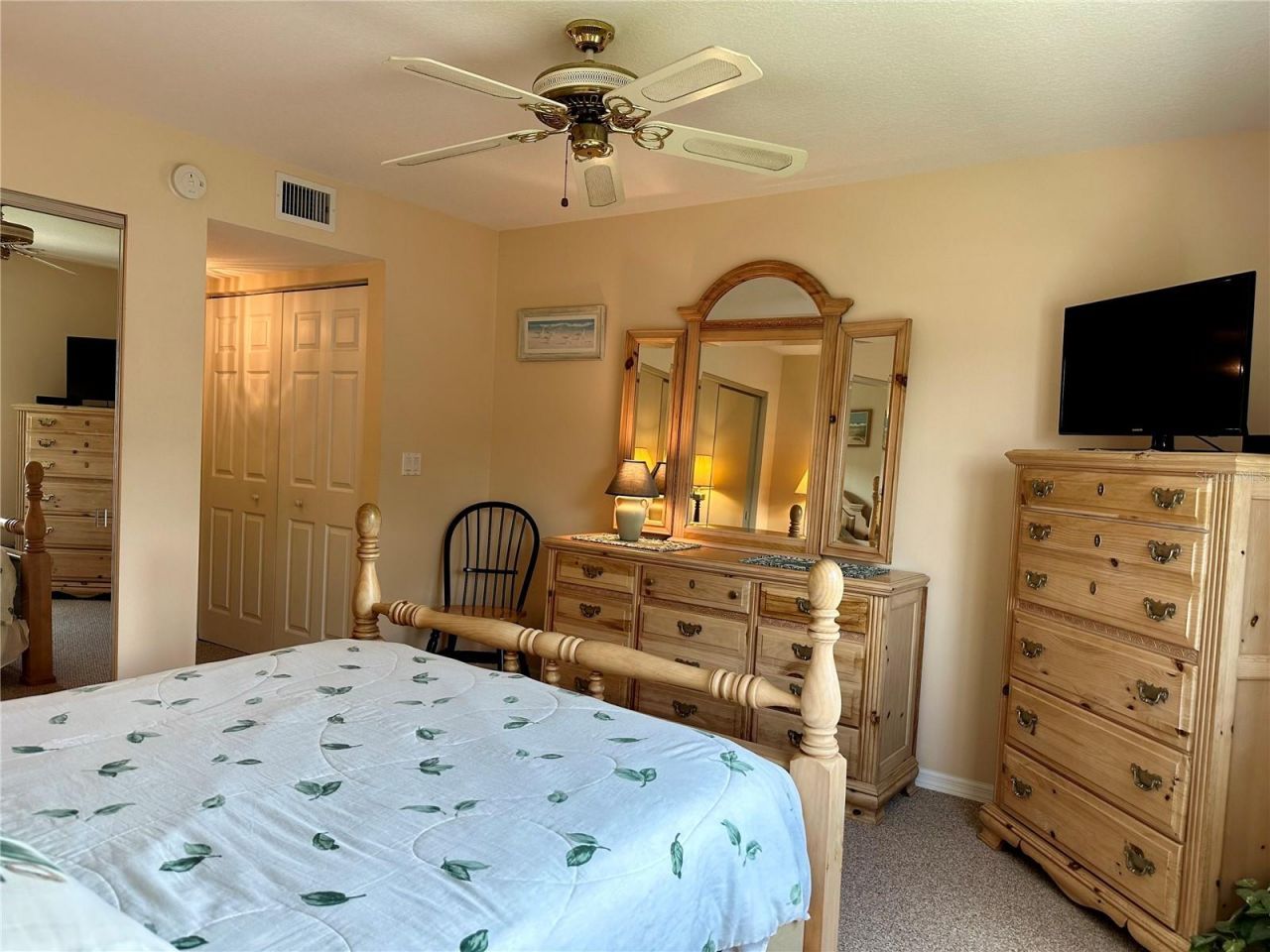1330 Glen Oaks Drive E, Unit 370D, Sarasota, FL 34232 Photo