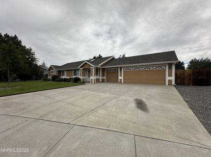 1228 Springtime Drive, Gardnerville, NV 89460 Photo