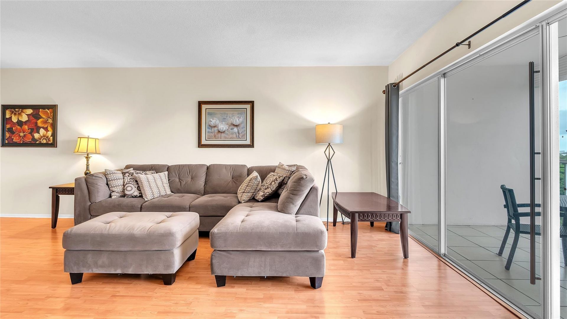 3150 N Palm Aire Drive, Unit 909, Pompano Beach, FL 33069 Photo