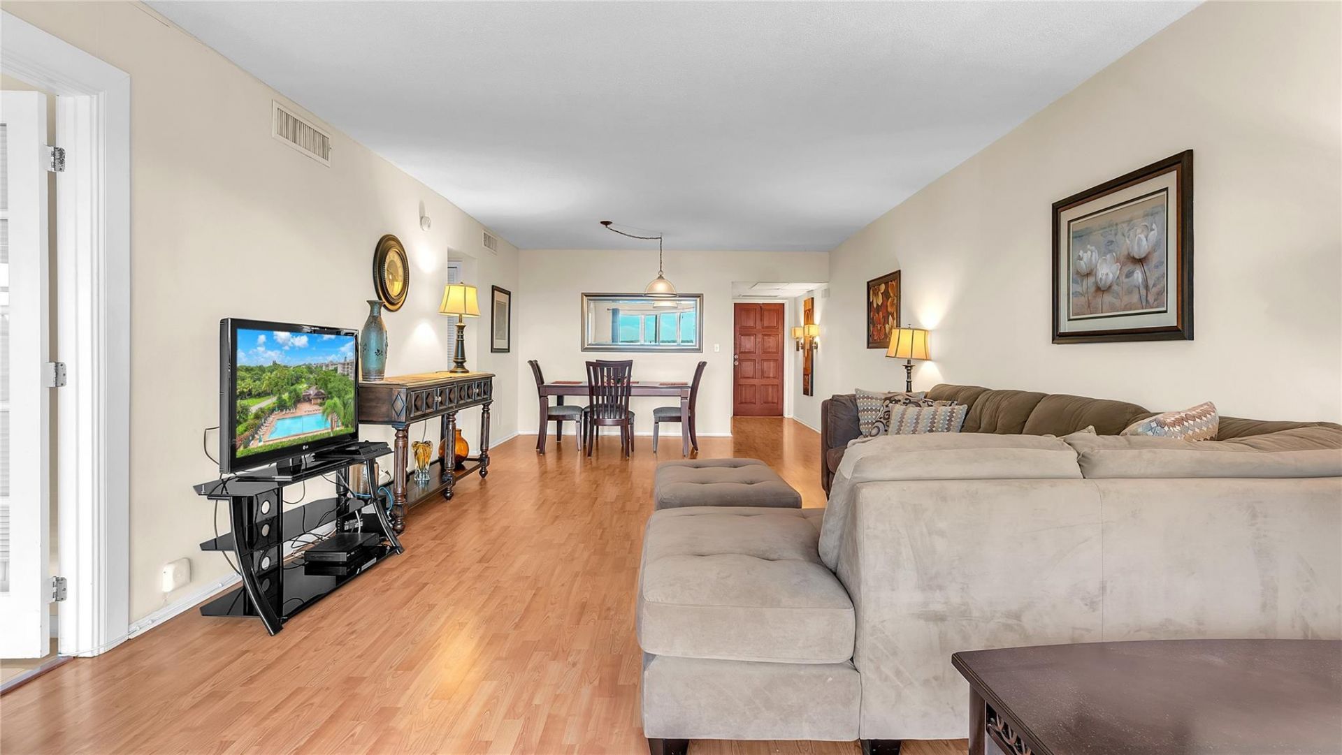 3150 N Palm Aire Drive, Unit 909, Pompano Beach, FL 33069 Photo