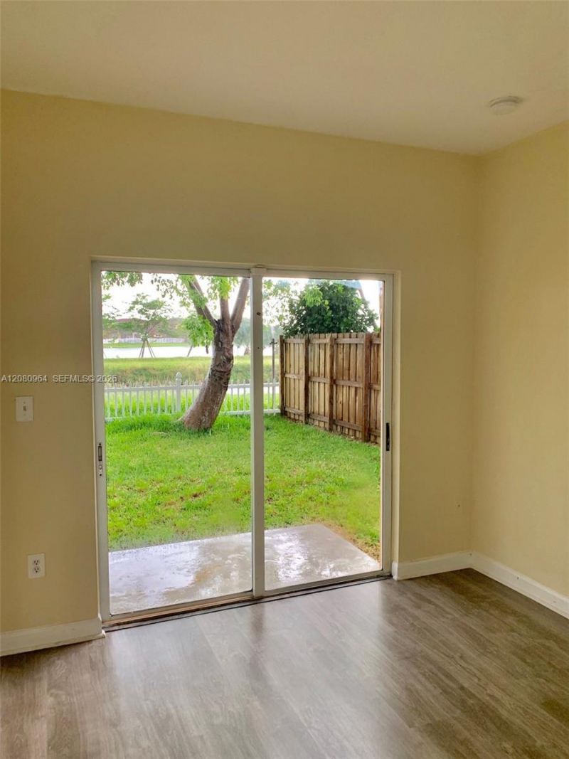 2536 NE 41st Ave, Unit 2536, Homestead, FL 33033 Photo