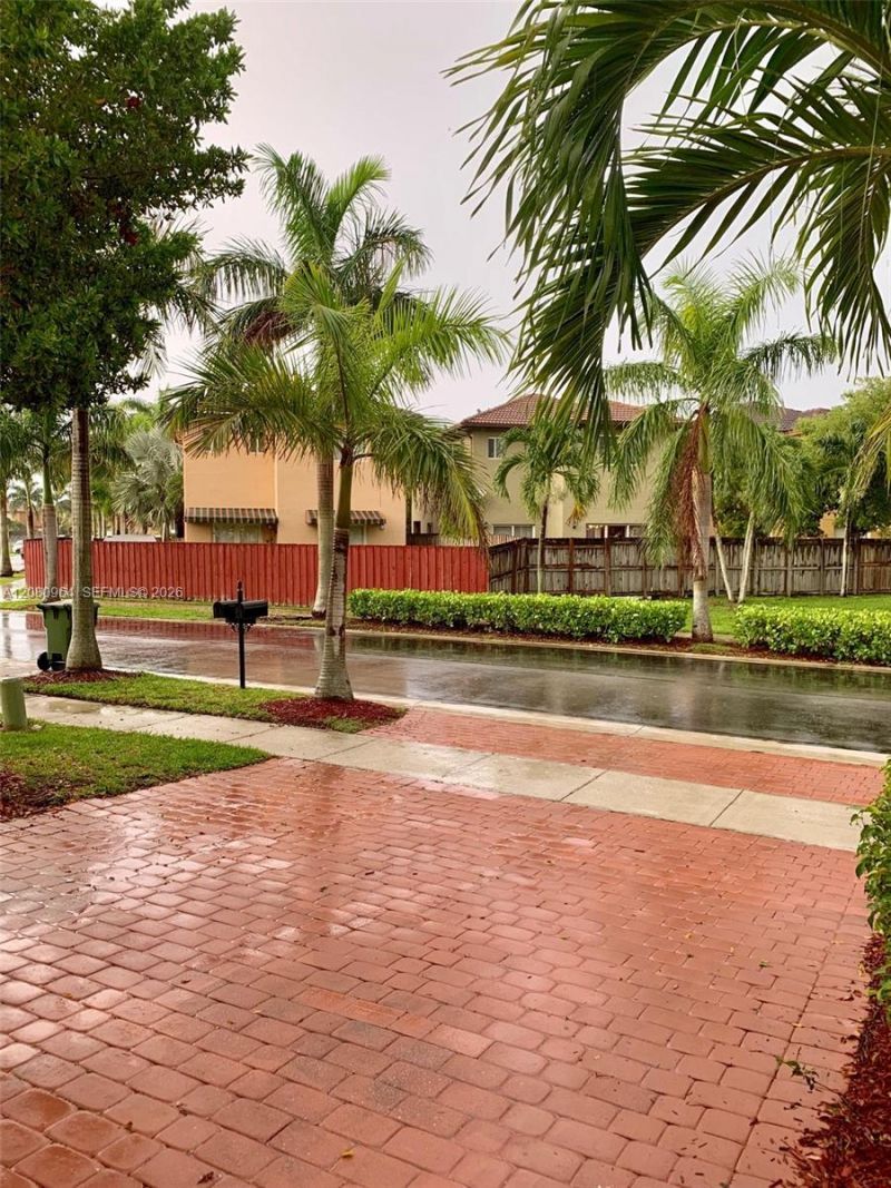 2536 NE 41st Ave, Unit 2536, Homestead, FL 33033 Photo