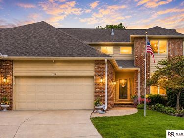 723 Lancashire Court, Lincoln, NE 68510