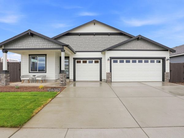 4082 SW Pumice Avenue, Unit 79, Redmond, OR 97756