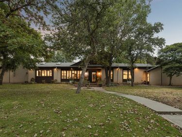 721 Verna Trail N, Fort Worth, TX 76108