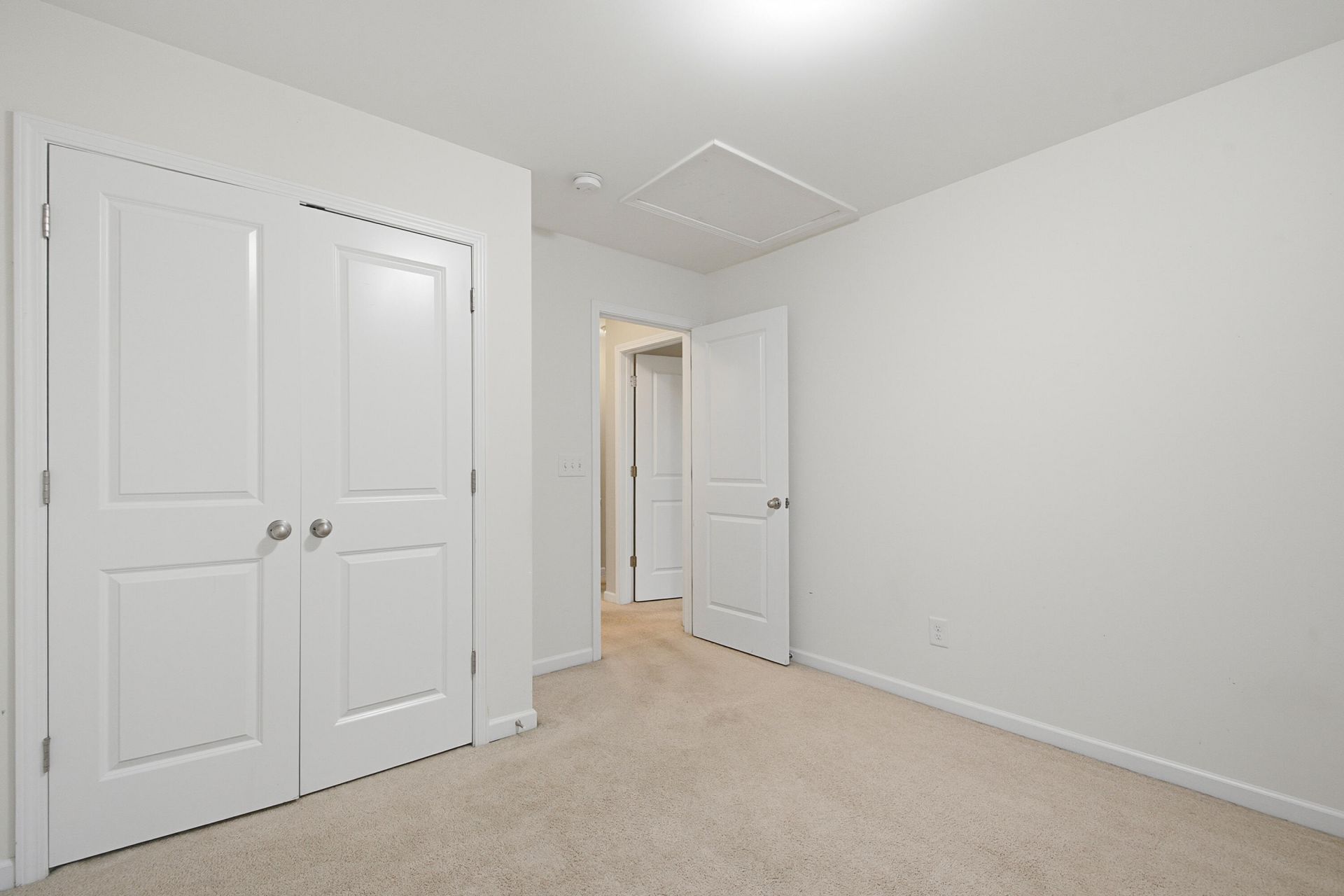 4937 W Liberty Park Circle Photo 22