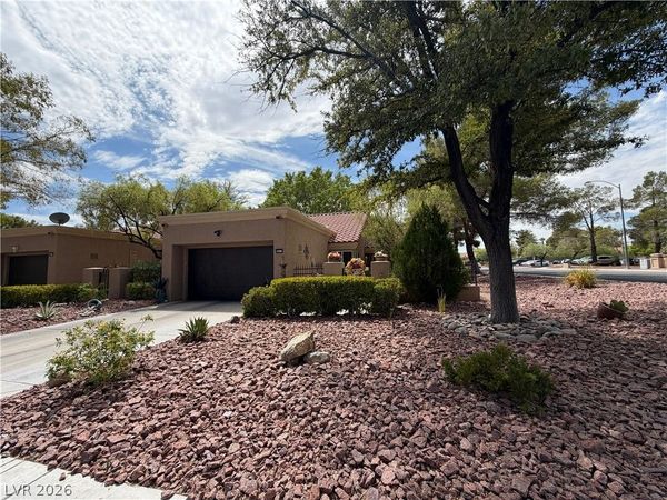 8621 Millsboro Drive , Las Vegas, NV 89134