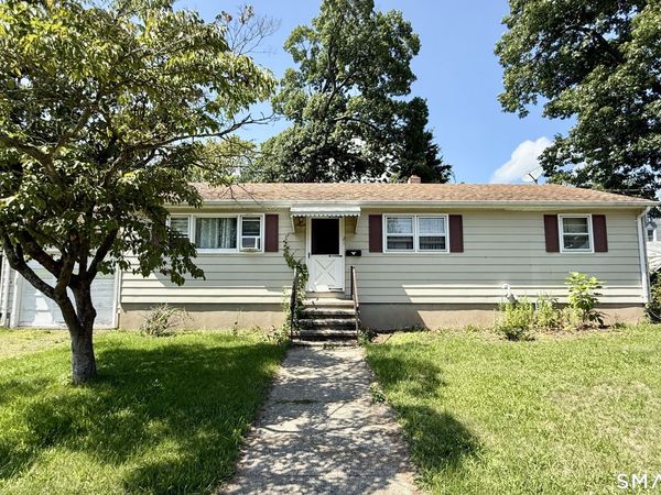 21 Marshall , West Haven, CT 06516