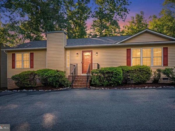 209 EDGEHILL DRIVE, LOCUST GROVE, VA 22508
