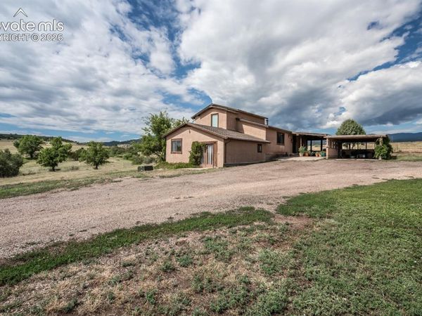 8419 3R Road, Beulah, CO 81023