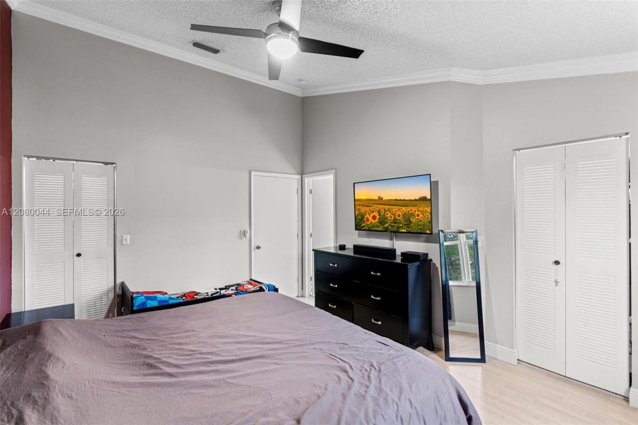 12110 SW 2nd St , Pembroke Pines, FL 33025 Photo