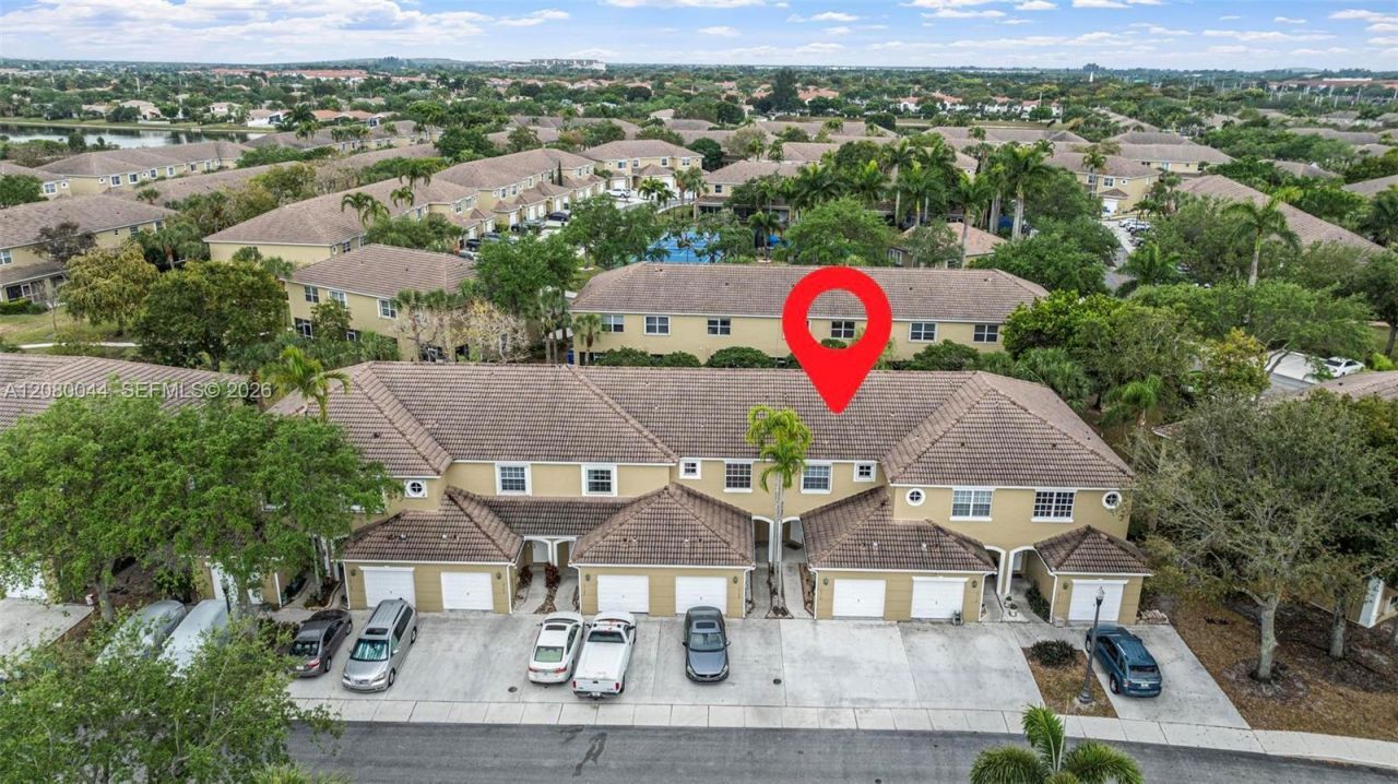 12110 SW 2nd St , Pembroke Pines, FL 33025 Photo