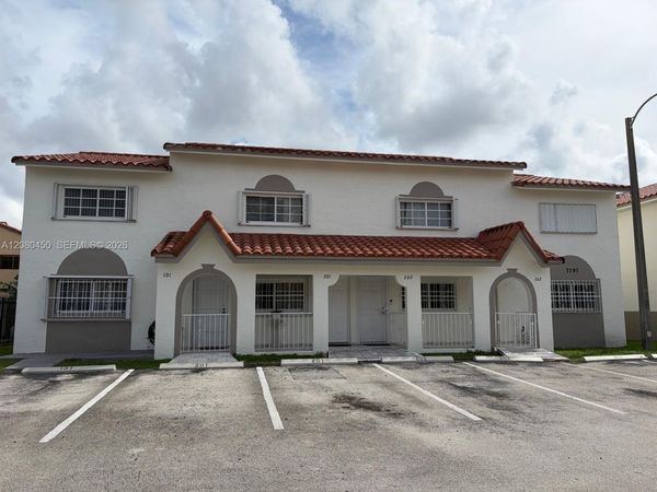 7797 W 29th Ln, Unit 201-32, Hialeah, FL 33018