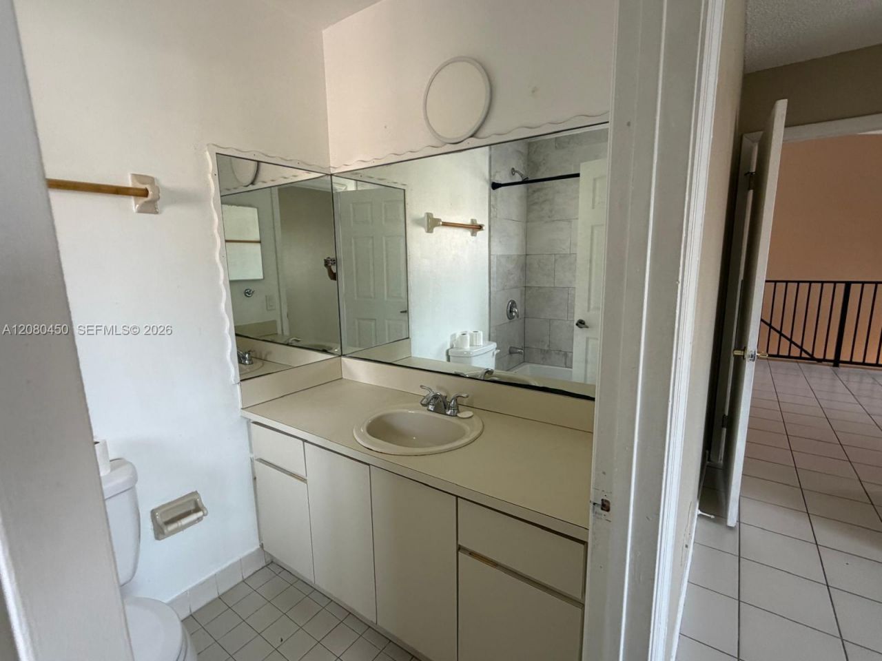 7797 W 29th Ln, Unit 201-32, Hialeah, FL 33018 Photo